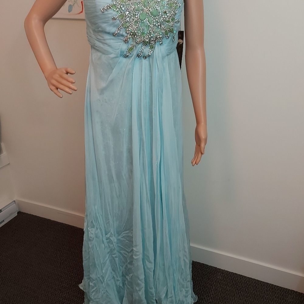 Mac Duggal Beautiful Strapless Silk Rhinestone and Sequin Dress Size 14